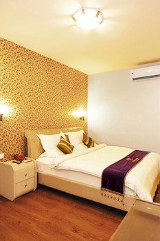 Century Park Residence