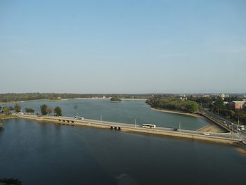 Everrich Golden Lake Hotel