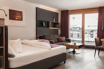 Anthony's Life & Style Hotel