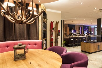 Anthony's Life & Style Hotel