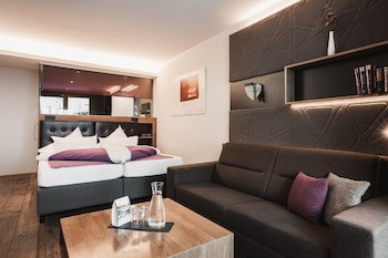 Anthony's Life & Style Hotel