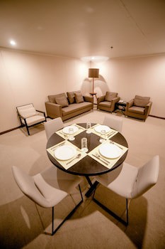 Green Sun Hotel