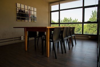 Casa Campus Pilar Suites