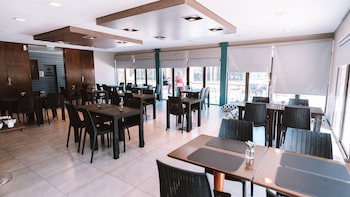 Casa Campus Pilar Suites