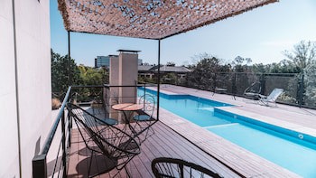 Casa Campus Pilar Suites