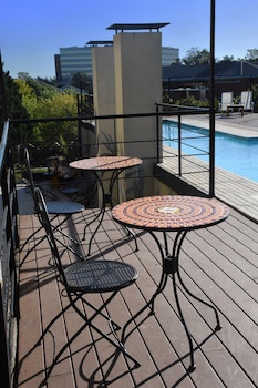 Casa Campus Pilar Suites