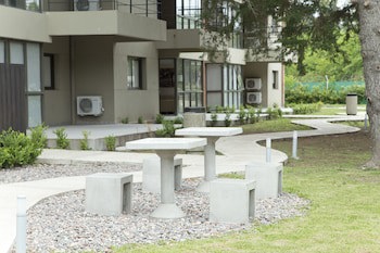 Casa Campus Pilar Suites