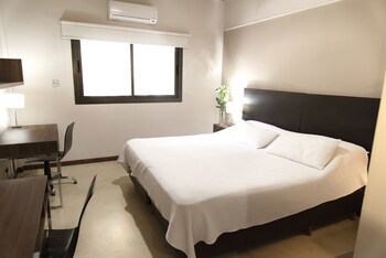 Casa Campus Pilar Suites