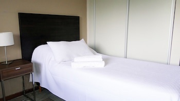 Casa Campus Pilar Suites