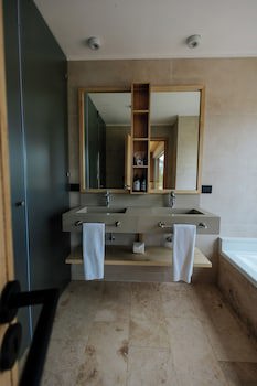 La Morada Lodge