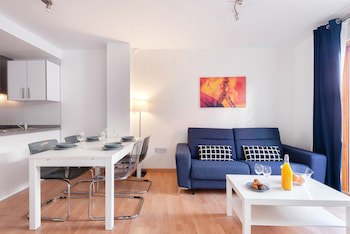 Apartamentos Globus By Be Alicante