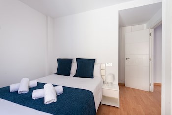 Apartamentos Globus By Be Alicante