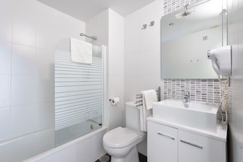 Apartamentos Globus By Be Alicante