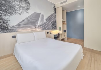 B&B Hotel Milan Cenisio Garibaldi