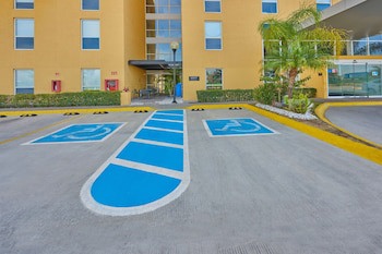 City Express By Marriott Salamanca