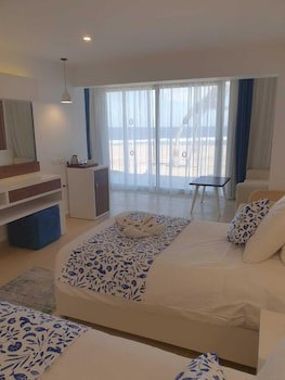 Coral Sun Beach