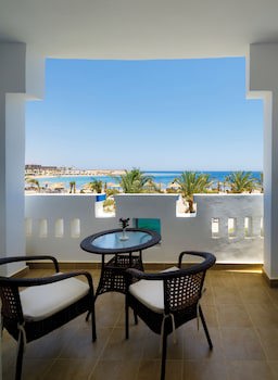 Coral Sun Beach