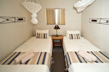 Bahnhof Hotel Aus