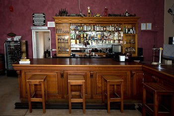 Bahnhof Hotel Aus