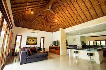 Amore Villas