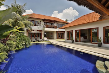 Amore Villas