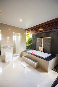 Amore Villas