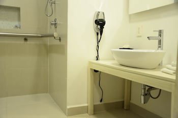 Holiday Inn Express Pachuca, An Ihg Hotel