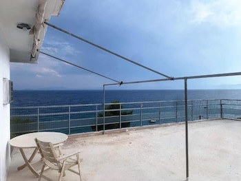 SUN HOTEL KINETA “Beach Front” galeri fotoğrafı