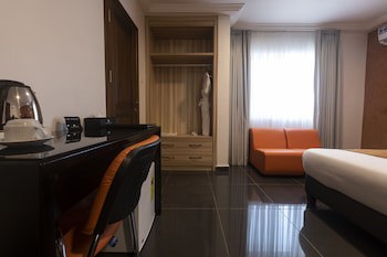 Airport View Hotel