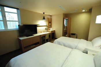 Kindness Hotel Sanduo Shopping District