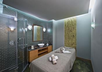 Treatment room