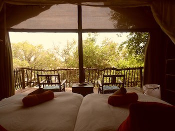 Caprivi Houseboat Safari Lodge