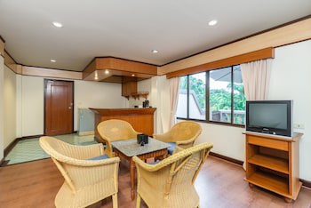 Botany Beach Resort Pattaya