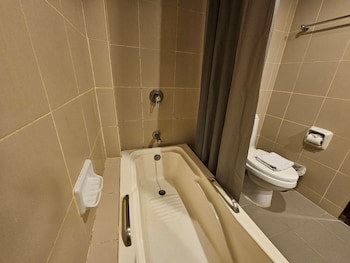 Botany Beach Resort Pattaya