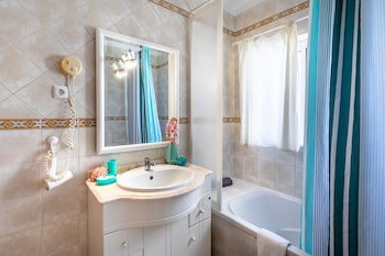 Monte Dos Avos Hotel(3Star)