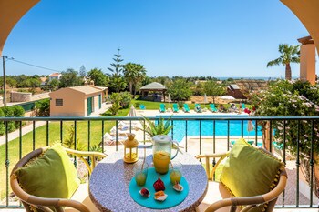 Monte Dos Avos Hotel(3Star)