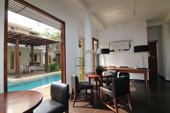 Chic Quarter Residence