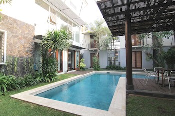 Chic Quarter Residence