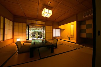 Yakakutei