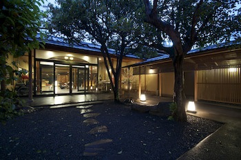 Yakakutei