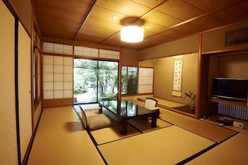 Yakakutei