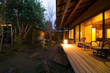 Yakakutei