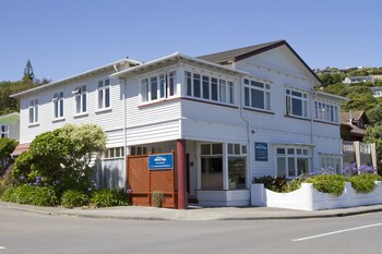Moana Lodge - Hostel