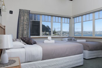 Moana Lodge - Hostel