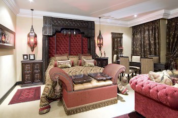 Fusion Boutique Hotel