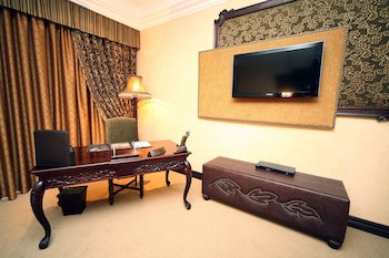 Fusion Boutique Hotel