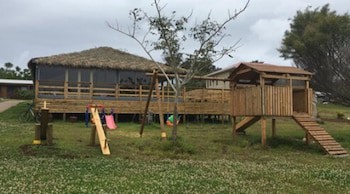 Cabanas Henua Iti