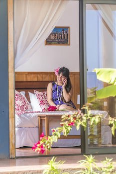 Cabanas Henua Iti