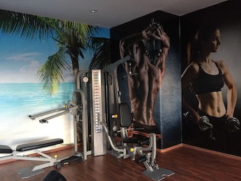 Suites Malecon Cancun