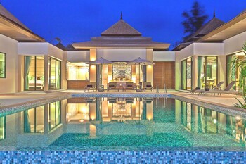 Ataman Luxury Villas